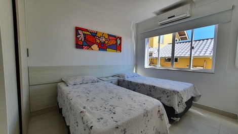 Cuplex penthouse facing the sea in Bombinhas Beach!