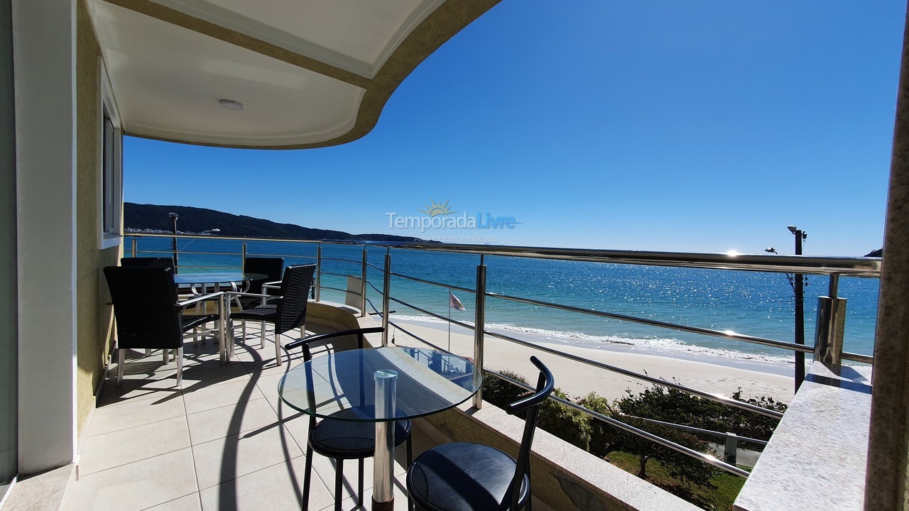 Apartment for vacation rental in Bombinhas (Praia de Bombinhas)