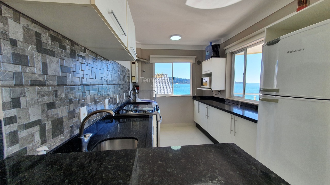 Apartment for vacation rental in Bombinhas (Praia de Bombinhas)