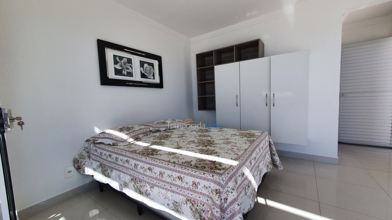 Apartment for vacation rental in Bombinhas (Praia de Bombinhas)