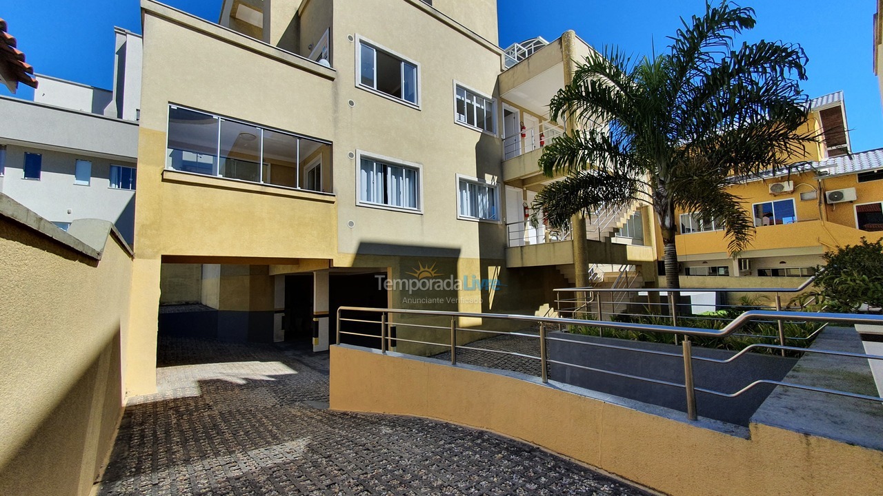 Apartment for vacation rental in Bombinhas (Praia de Bombinhas)
