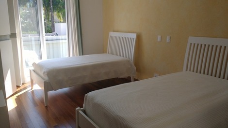 ARRENDAMIENTO PÉ NA AREIA BALLENA AÑO NUEVO CARNAVAL ALTO PATRÓN