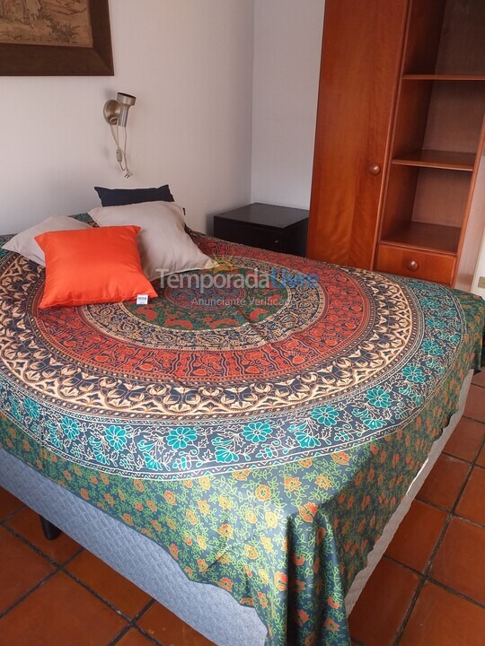 Apartamento para aluguel de temporada em Guarujá (Enseada)