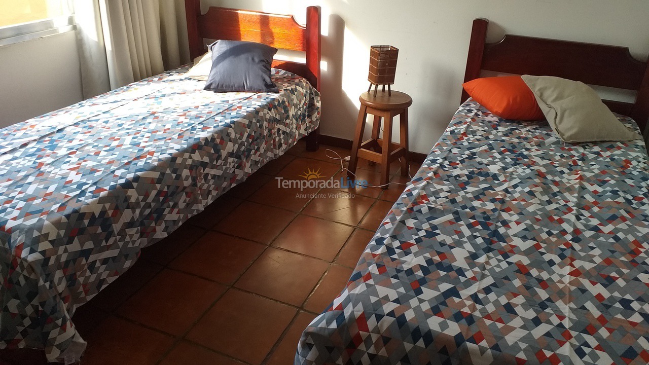 Apartamento para aluguel de temporada em Guarujá (Enseada)