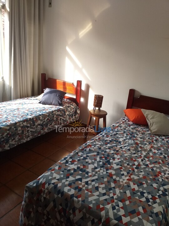 Apartamento para aluguel de temporada em Guarujá (Enseada)