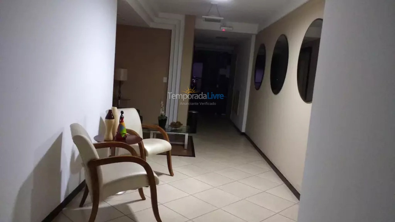 Apartamento para alquiler de vacaciones em Cabo Frio (Praia do Forte)