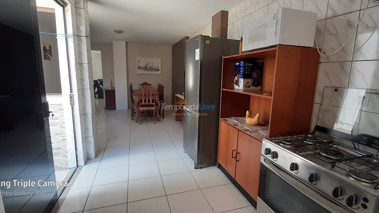 Casa para alquiler de vacaciones em Lauro de Freitas (Caji)