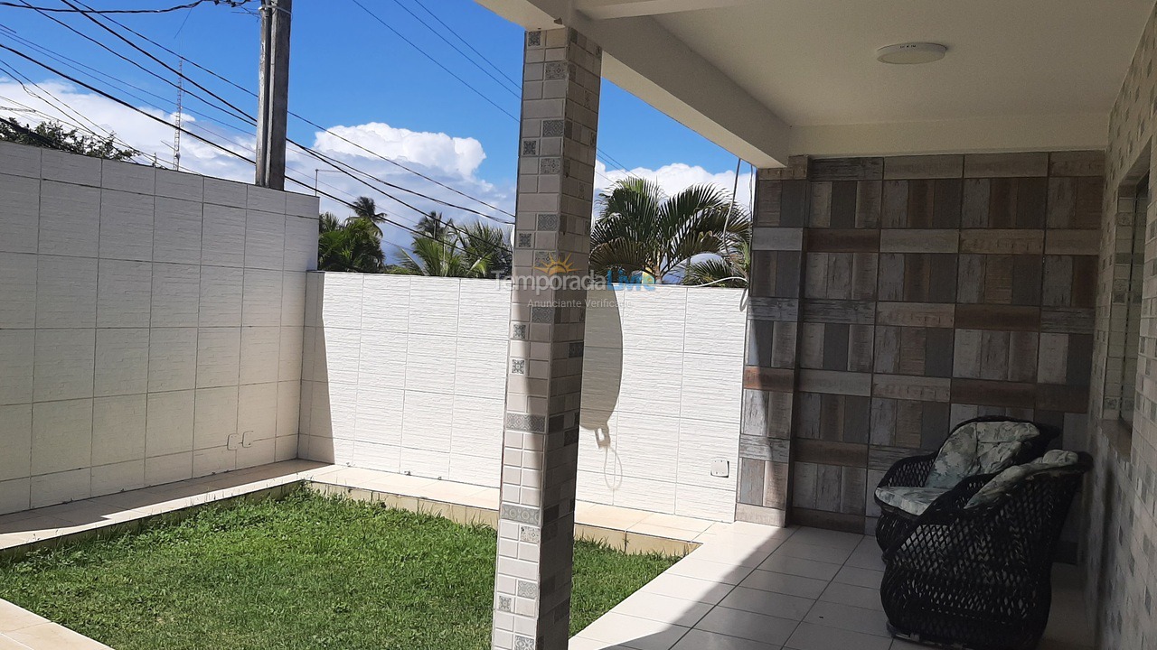 Casa para alquiler de vacaciones em Lauro de Freitas (Caji)