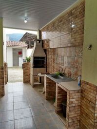 Área de churrasqueira