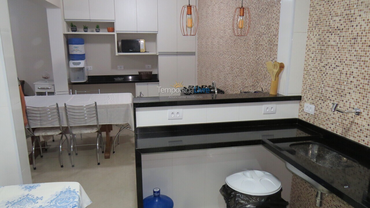 Apartamento para aluguel de temporada em Ubatuba (Praia do Tenório)