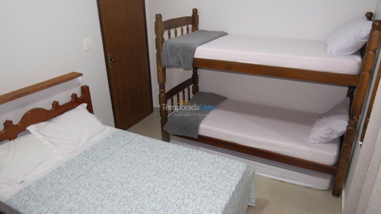 Apartamento para aluguel de temporada em Ubatuba (Praia do Tenório)