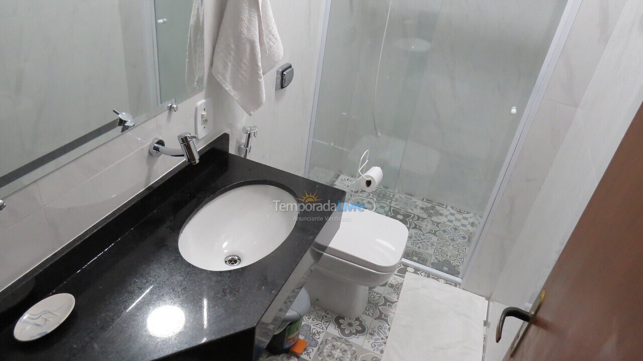 Apartamento para aluguel de temporada em Ubatuba (Praia do Tenório)