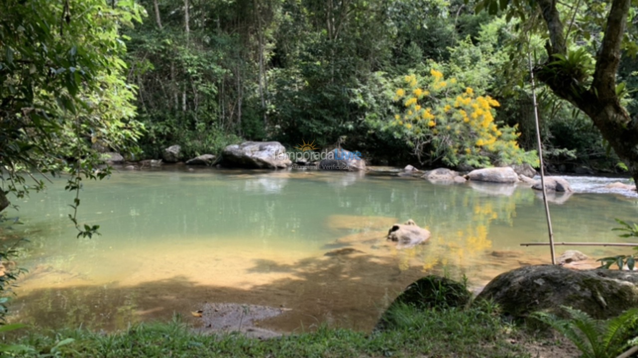 Chácara / sítio para aluguel de temporada em Nova Friburgo (Estrada Toca da Onça)