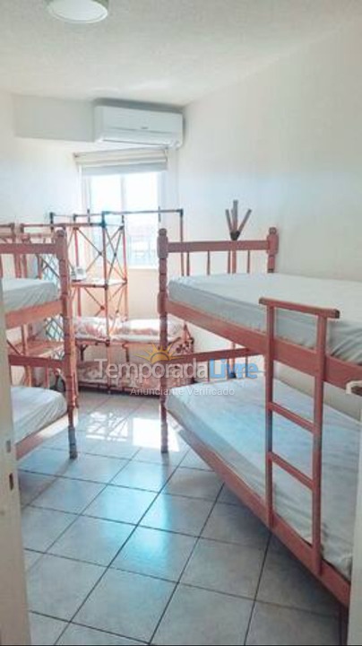 Apartamento para aluguel de temporada em Matinhos (Balneário Currais)