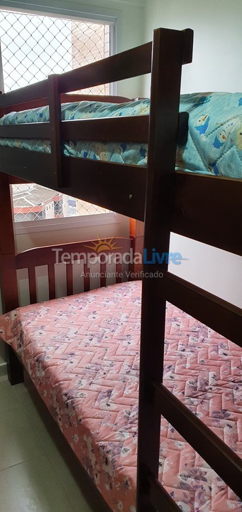 Apartamento para aluguel de temporada em Praia Grande (Guilhermina)