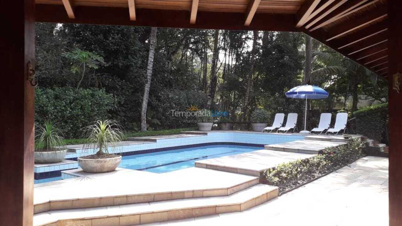 Casa para aluguel de temporada em Bertioga (Riviera de São Lourenço)