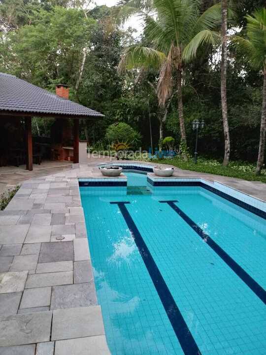 Casa para aluguel de temporada em Bertioga (Riviera de São Lourenço)