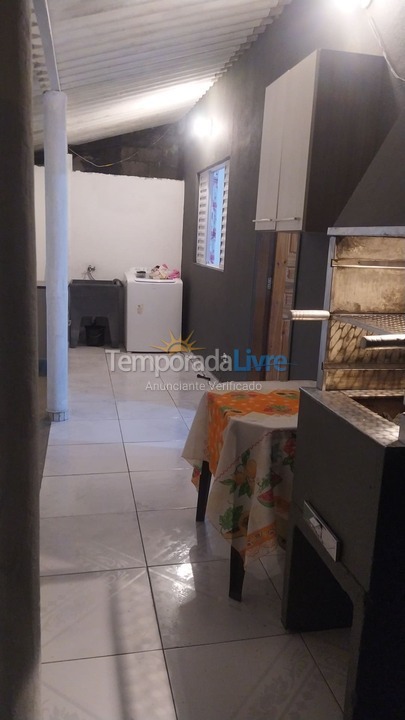 Casa para alquiler de vacaciones em Ubatuba (Rio Escuro)