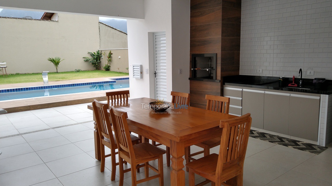 House for vacation rental in Bertioga (Condominio Morada da Praia)