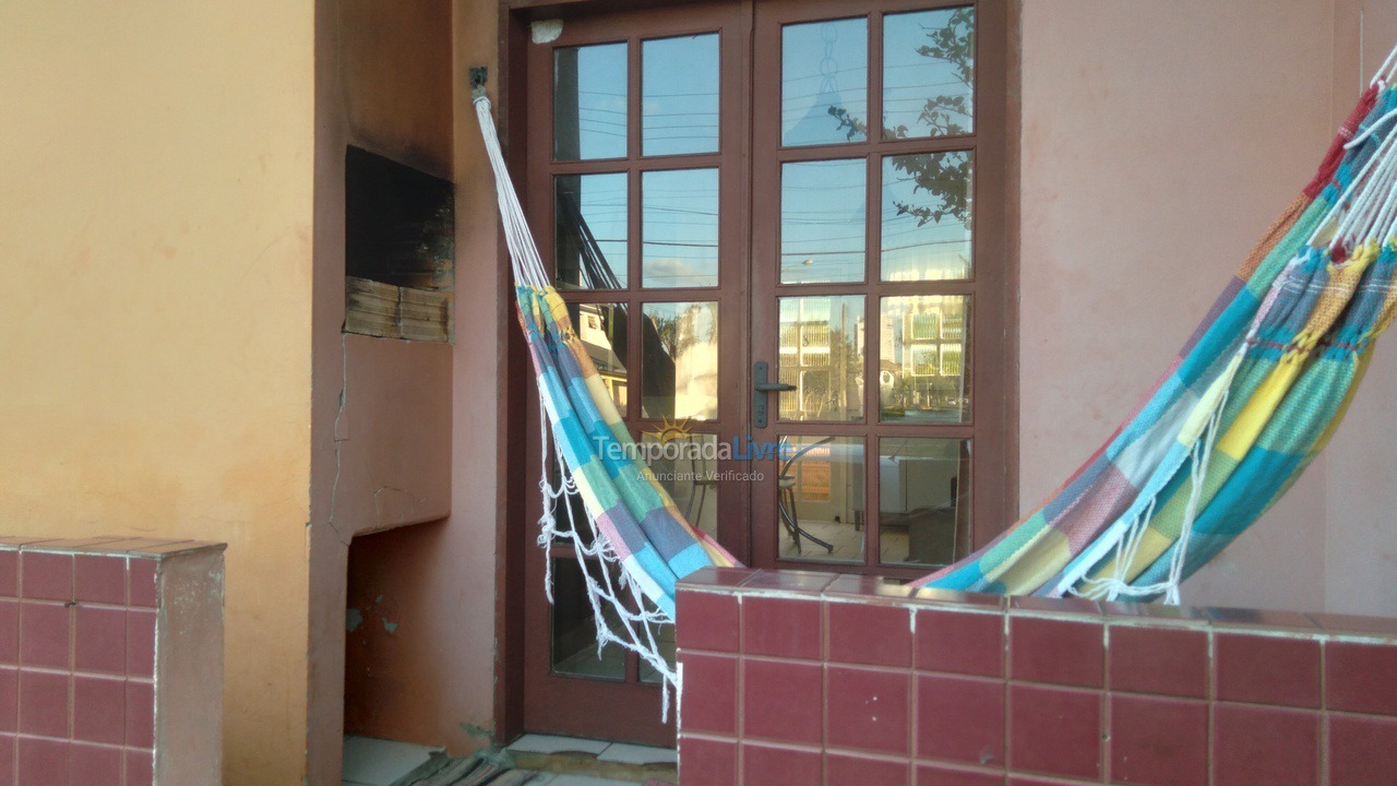 Apartamento para alquiler de vacaciones em Arroio do Sal (Areias Brancas)