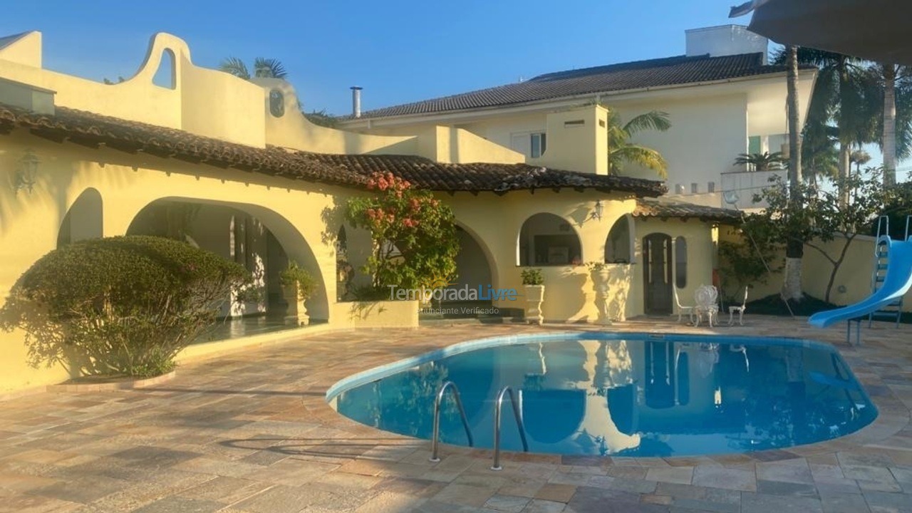 Casa para alquiler de vacaciones em Guarujá (Jardim Acapulco)