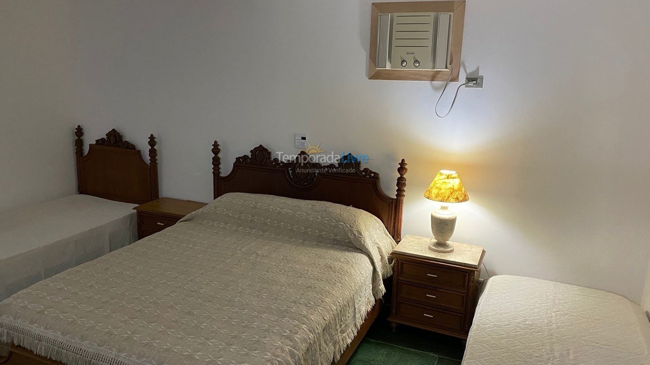 Casa para alquiler de vacaciones em Guarujá (Jardim Acapulco)