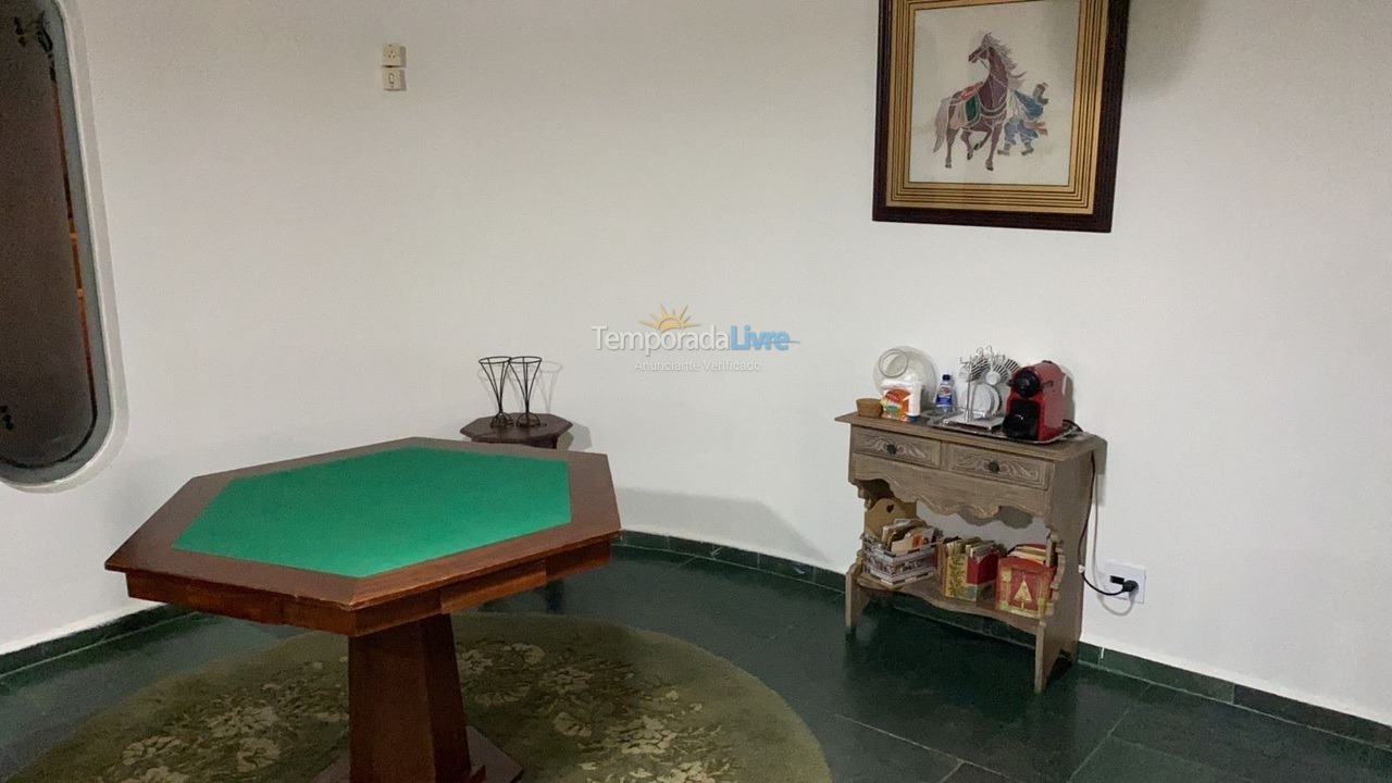 Casa para alquiler de vacaciones em Guarujá (Jardim Acapulco)