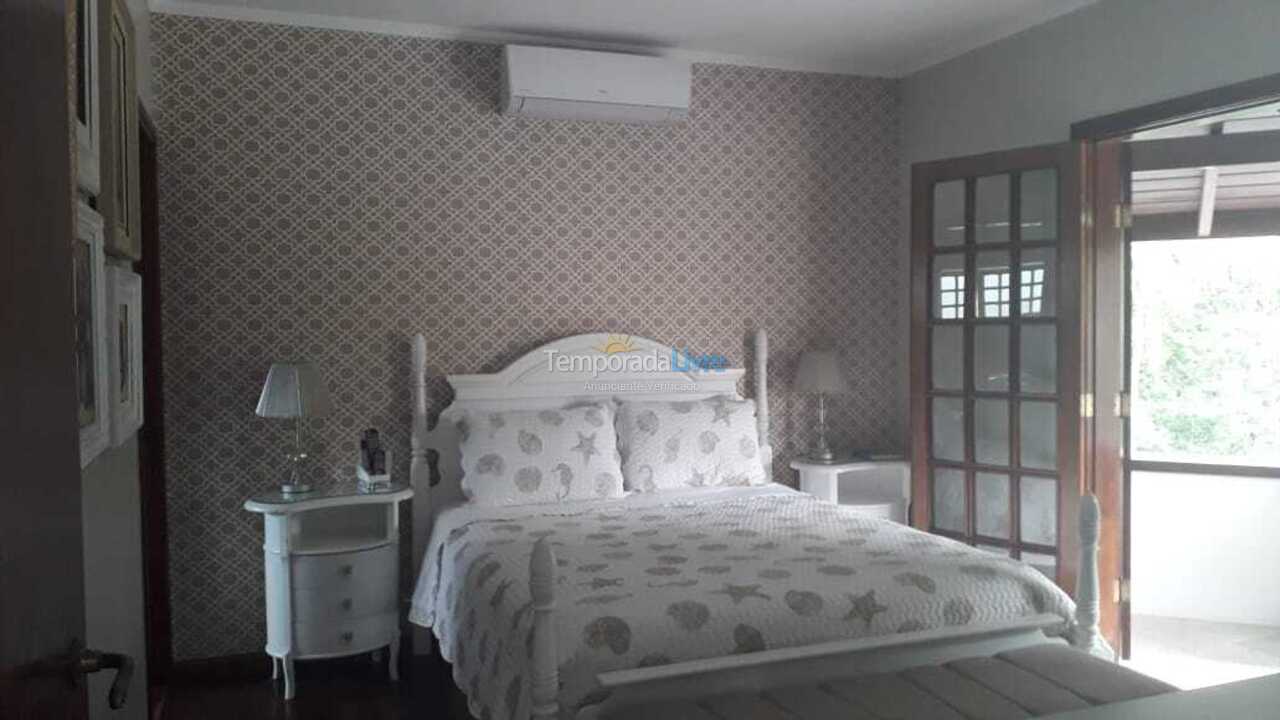 Casa para aluguel de temporada em Bertioga (Riviera de São Lourenço)