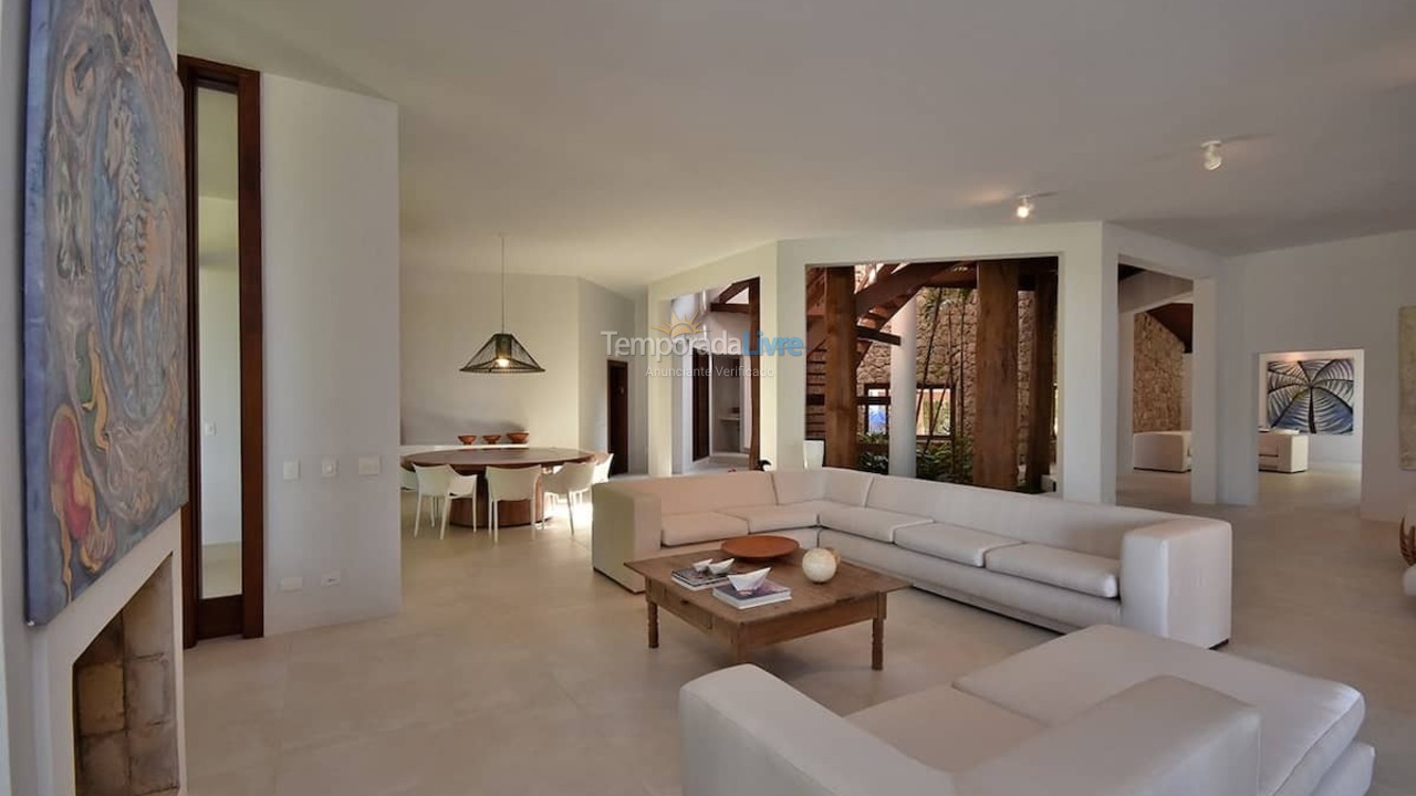 Casa para aluguel de temporada em São Sebastião (Praia do Engenho)