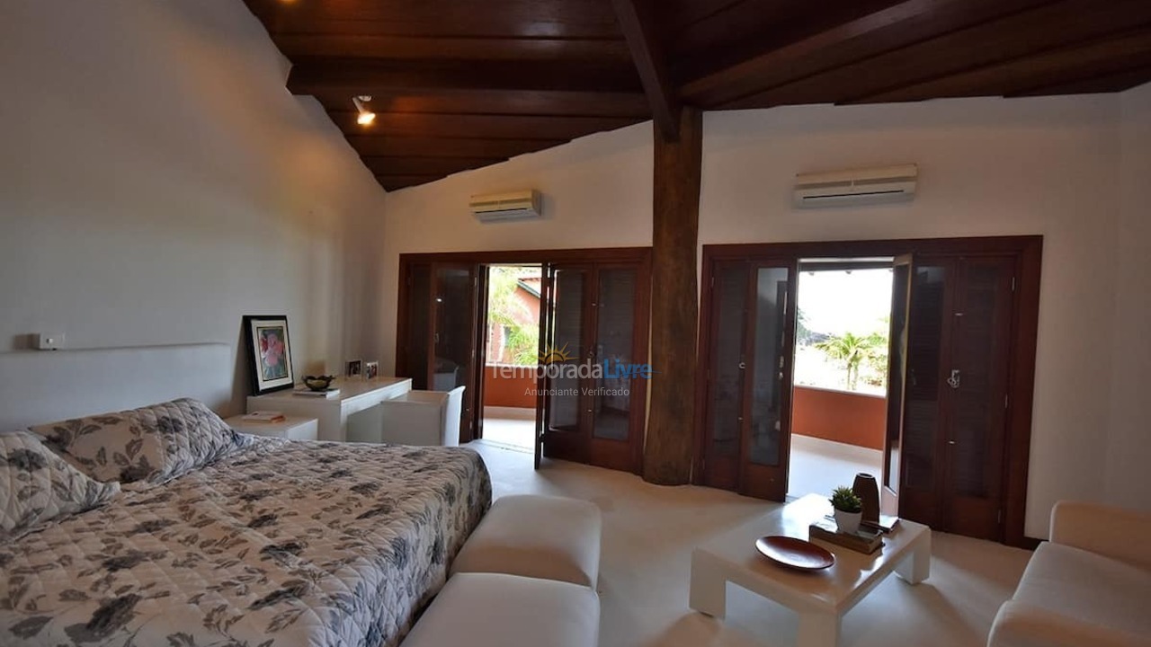 Casa para aluguel de temporada em São Sebastião (Praia do Engenho)