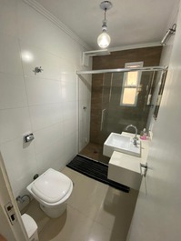 Hermoso apartamento en Guarujá- Praia da Enseada.
