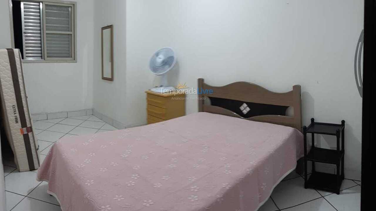 Apartment for vacation rental in Praia Grande (Praia do Caiçara)