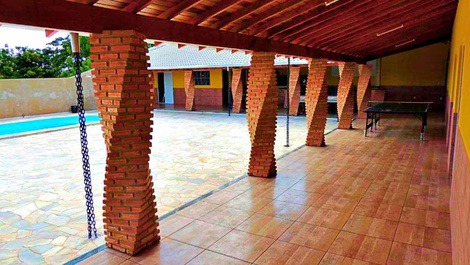 Nook 3j, heated pool, and close to the park!