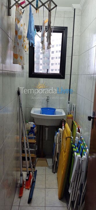 Apartamento para aluguel de temporada em Praia Grande (Vila Tupi)