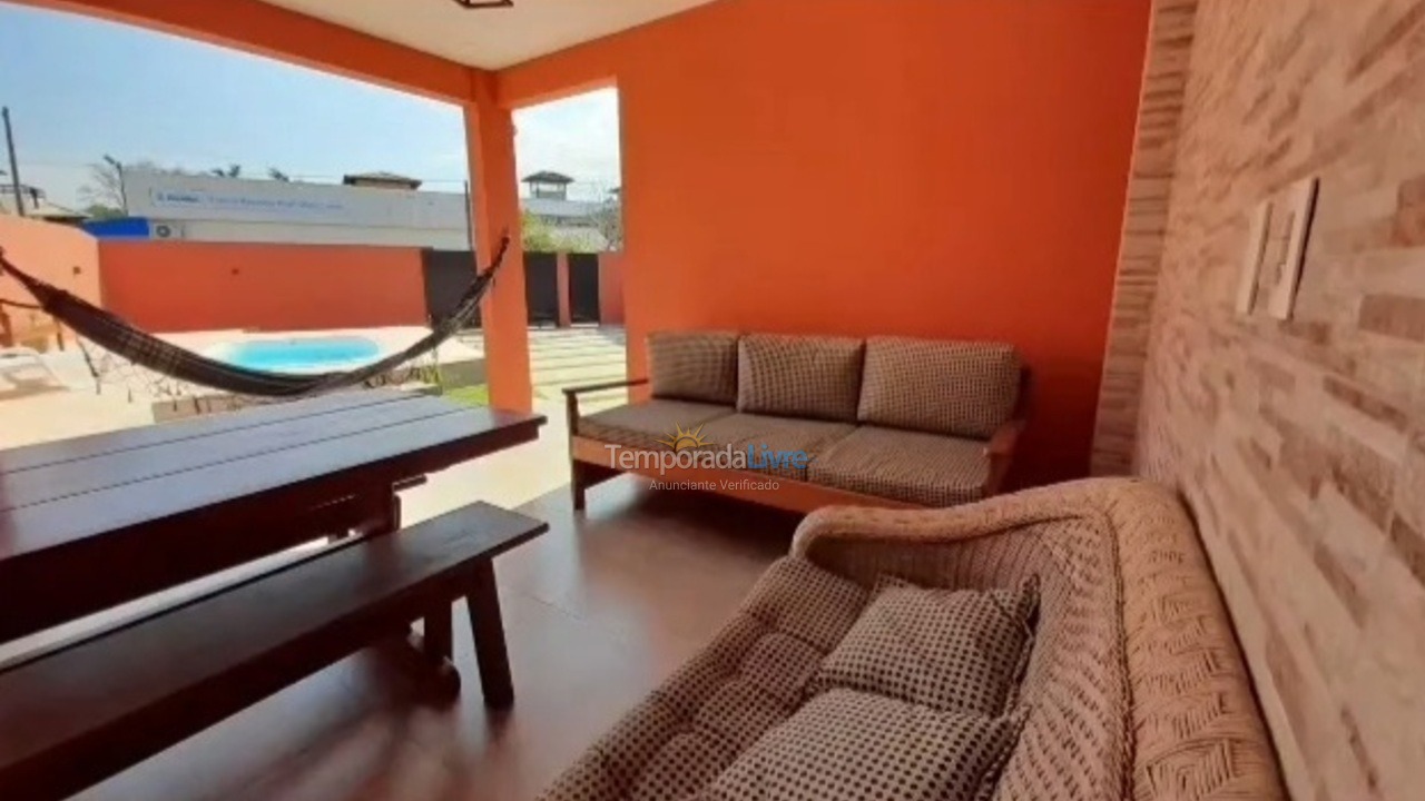 House for vacation rental in Palhoça (Guarda do Embaú)