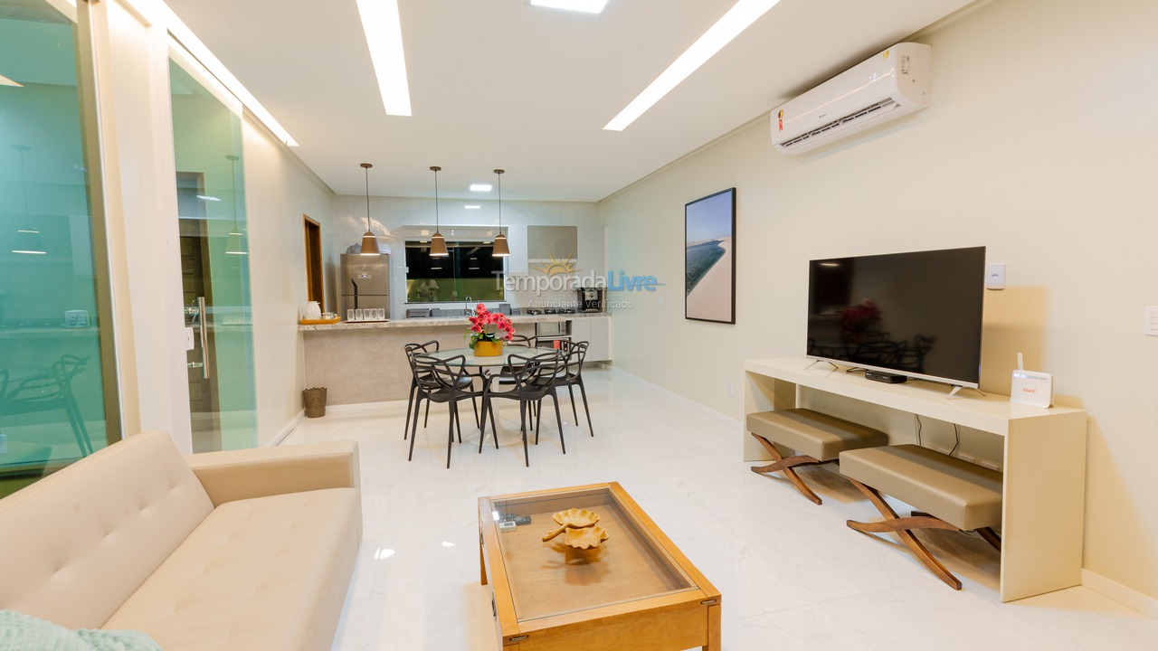 House for vacation rental in Santo Amaro do Maranhão (Bairro Olho Dágua)