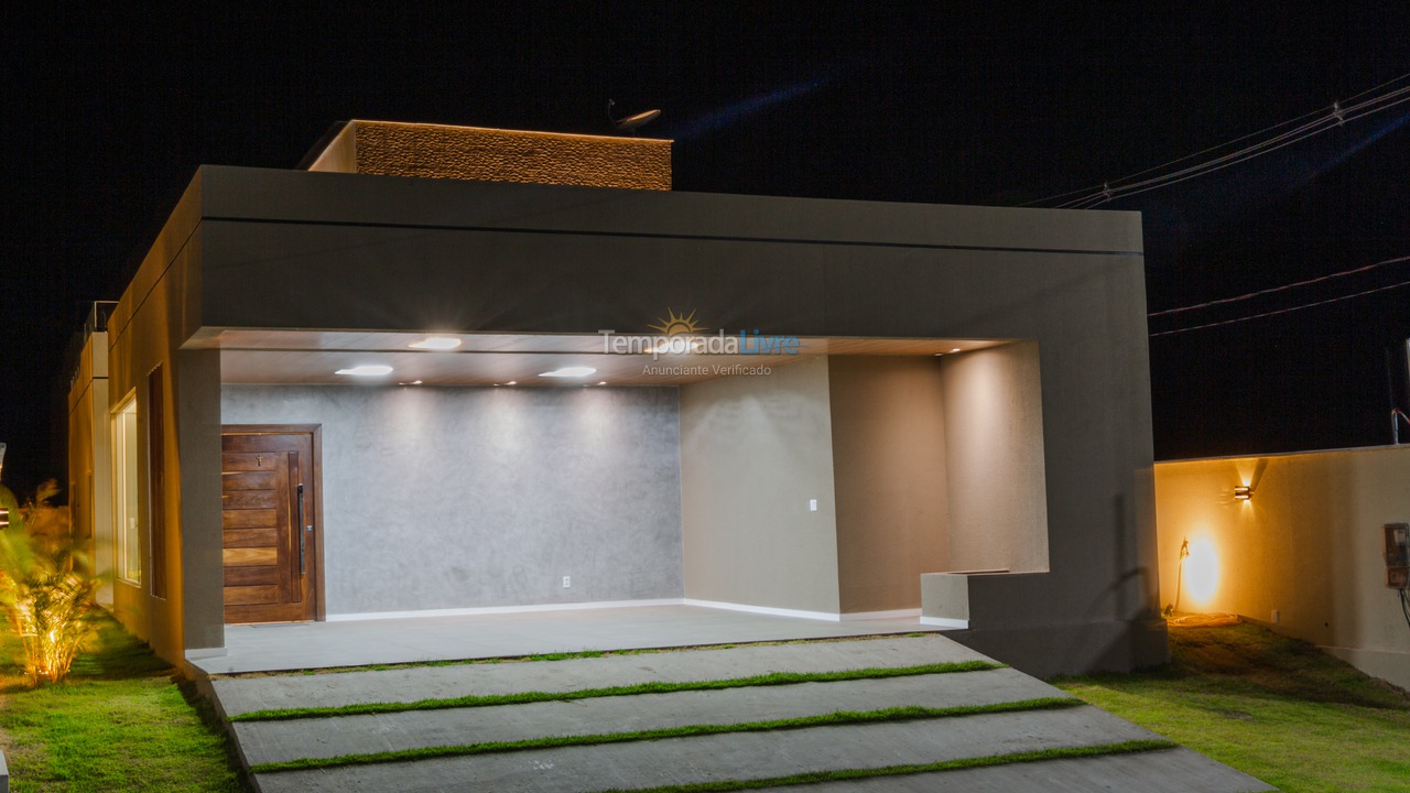 House for vacation rental in Santo Amaro do Maranhão (Bairro Olho Dágua)