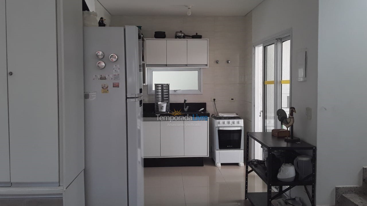 Casa para aluguel de temporada em Bertioga (Condominio Morada da Praia)