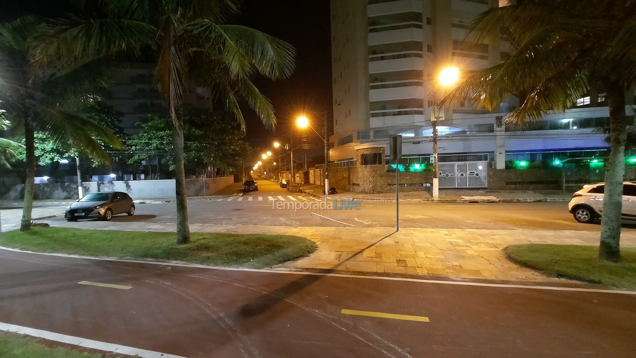 Casa para alquiler de vacaciones em Praia Grande (Balneário Maracanã)