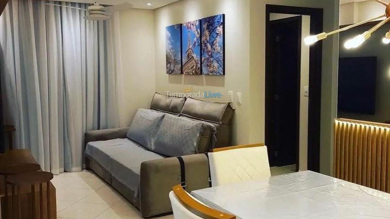 Apartamento para aluguel de temporada em Praia Grande (Vila Tupi)