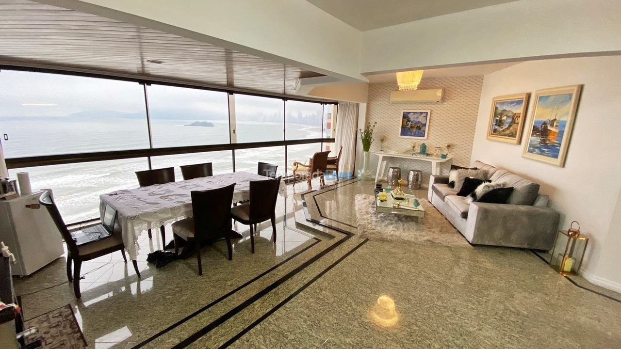 Apartamento para alquiler de vacaciones em Balneário Camboriú (Praia Central)
