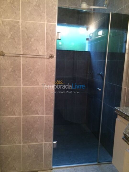 Casa para alquiler de vacaciones em Bertioga (Praia de Guaratuba)