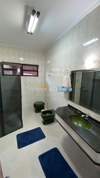 Casa para aluguel de temporada em Bertioga (Riviera de São Lourenço)