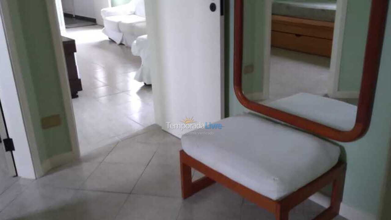 Apartment for vacation rental in Guarujá (Pitangueiras)