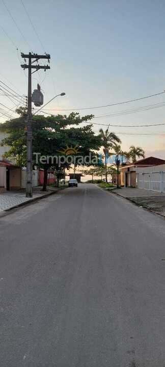 Casa para aluguel de temporada em Ubatuba (Pereque Açu)
