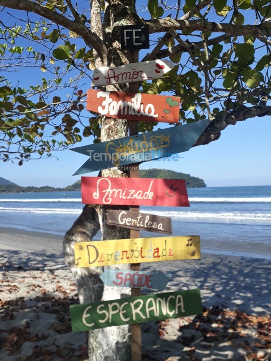 Casa para aluguel de temporada em Ubatuba (Pereque Açu)