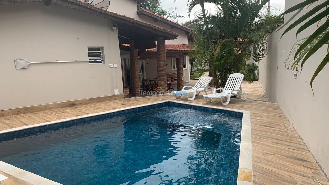 House for vacation rental in Bertioga (Praia de Guaratuba)