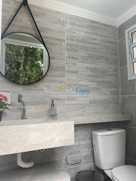 House for vacation rental in Bertioga (Praia de Guaratuba)