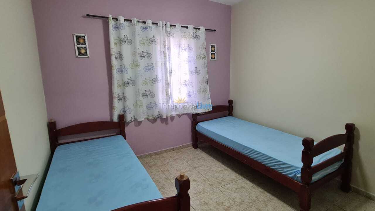 House for vacation rental in Bertioga (Praia de Guaratuba)