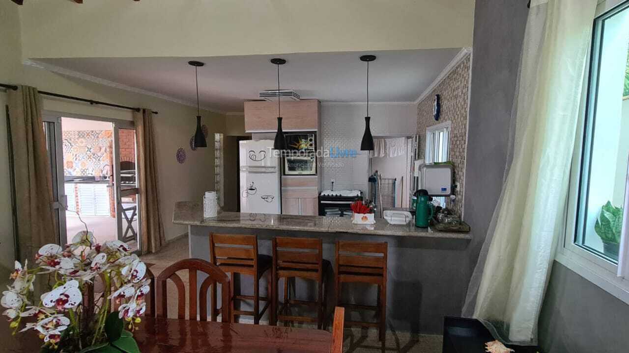 House for vacation rental in Bertioga (Praia de Guaratuba)